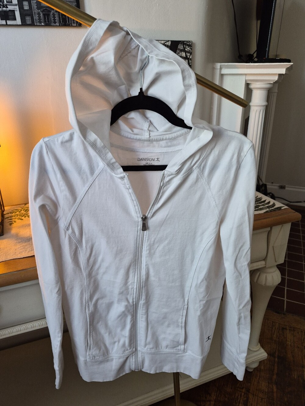 Danskin Size Large 12/14 White Full-Zip Hoodie Jacket